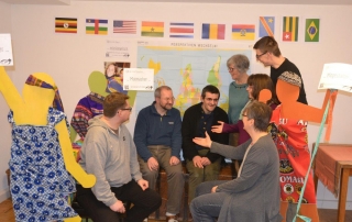 Vorbereitungen für den Stand auf dem Kirchentag in Leipzig